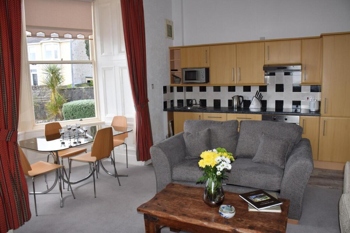 One Marine Place Port Bannatyne Ruang foto