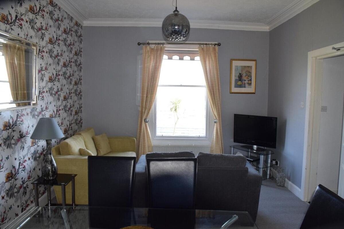 One Marine Place Port Bannatyne Ruang foto